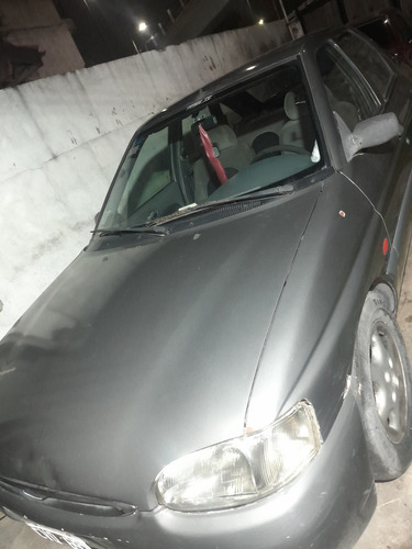 Ford Escort 1.8 Td Clx