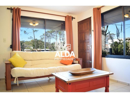 Casa Punta Colorada Piriápolis 2 Dorms Alquiler Temporada Ca201115