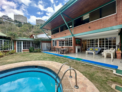 Casa En Venta Urb. Colinas De Santa Mónica Caracas. La.