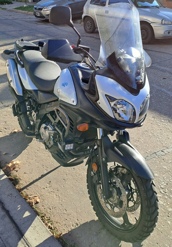 Suzuki V-strom 650