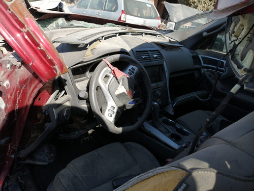Imagen 7 de 10 de Ford Explorer Xlt Por Partes