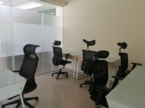 Oficinas Amuebladas Sin Aval Angelópolis Puebla. Amuebladas. Todos Los Servicios Incluidos. Estacionamiento Disponible Con Costo.