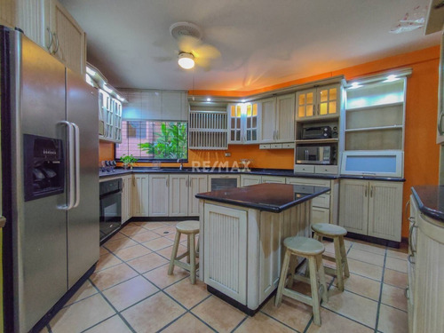 Imagen 7 de 12 de Town House Amoblado En Venta En El Bosque Cd 162500 Liliana Martinez 04140357885