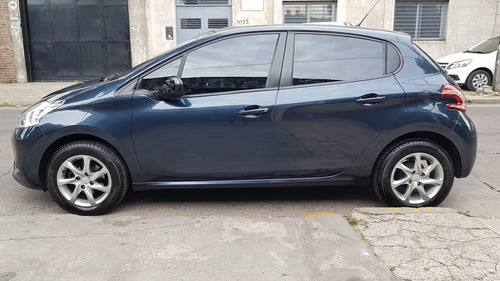 Imagen 5 de 9 de Peugeot 208 1.5 Allure Touchscreen 2016 Impecable!!!!!!!