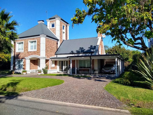 Casa En Venta Country Club Banco Provincia