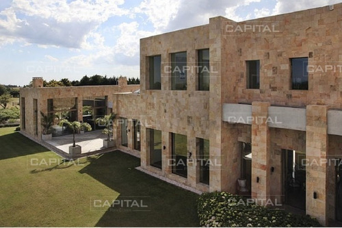 Espectacular Casa En Venta En José Ignacio- Ref: 26909