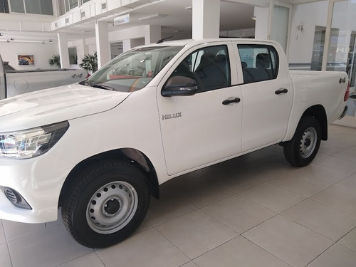 Toyota Hilux 2.4 Cd Dx 150cv 4x4