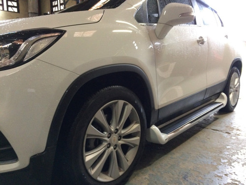 Estribo Lateral Tracker Original Cinza Grafite 2014 2020
