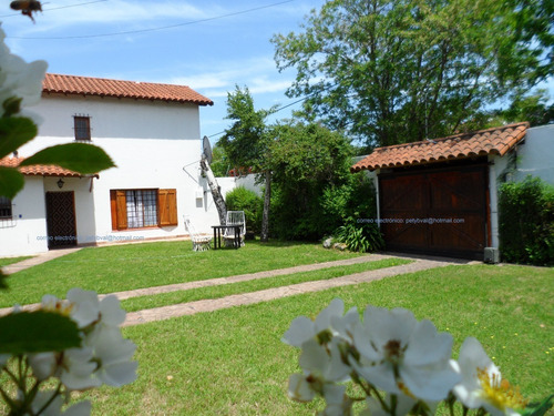 Imagen 17 de 20 de Chalet Para 12 Personas. Mar Del Plata