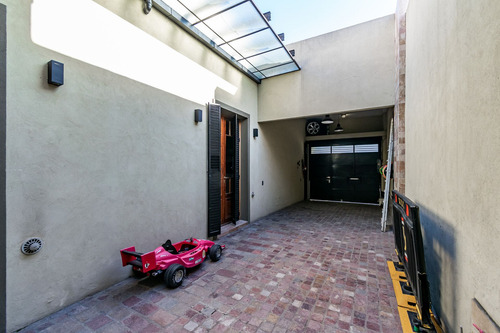 Venta Casa 5 Amb V Del Parque Pileta Quincho