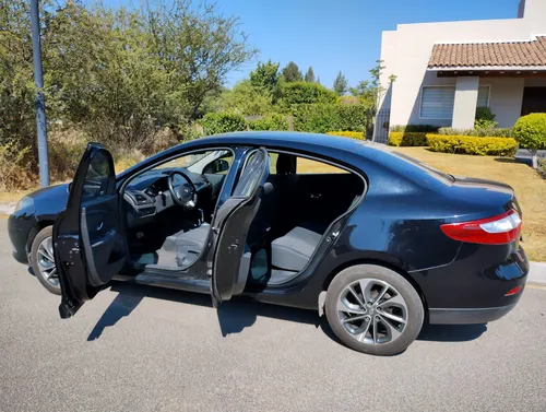 Renault Fluence 2.0 Dynamique CVT AT
