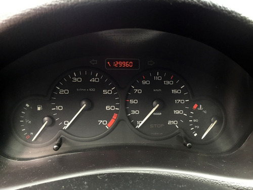 Peugeot 206 Xr Confort 1.4 2006