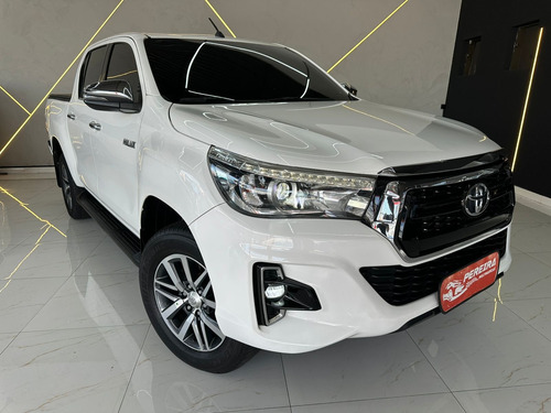 Toyota Hilux 2.8 Tdi Srx Cab. Dupla 4x4 Aut. 4p