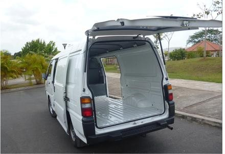 Stop Mitsubishi L300 Derecho