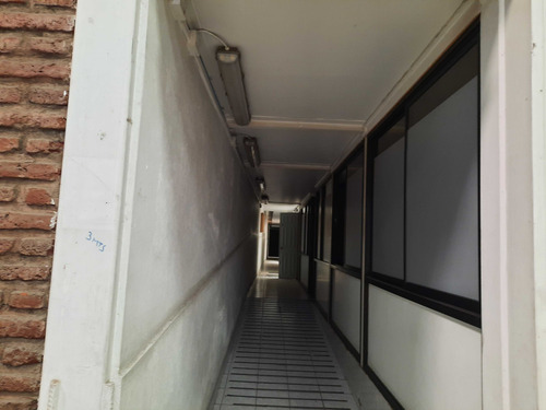 Gran Galpon Con Local Comercial (84811)