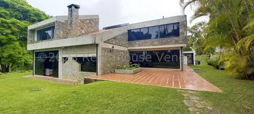 Casa En Venta La Lagunita Lp