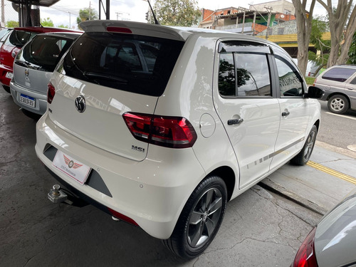 Volkswagen Fox 1.6 Run Total Flex 5p