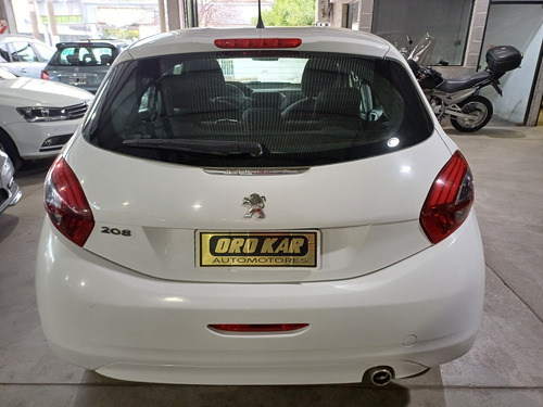 Peugeot 208 1.6 Active