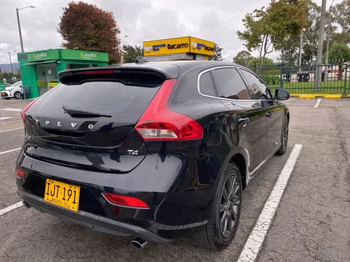 Volvo V40 1.4 T4 KINETIC AT