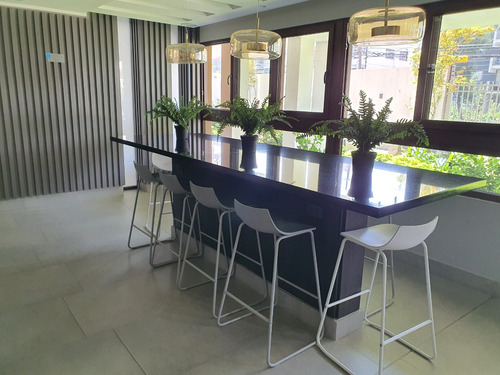 Sucre. Departamento 3 Dormitorios, Excelente Conectividad