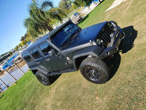 Imagen 5 de 11 de Jeep Wrangler Unlimited 4ptas V6 2017 Usado Premium Contado