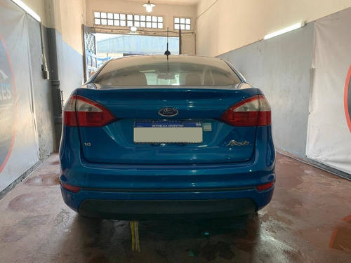 Imagen 9 de 15 de Ford Fiesta 1.6 Se Plus 2016 - Chocado -