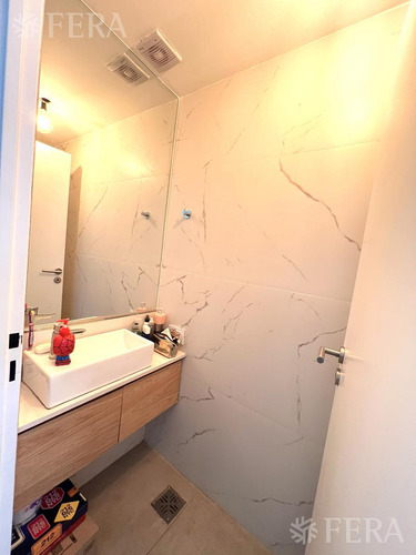 Venta Departamento De 4 Ambientes Con Cochera En Wilde