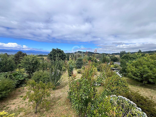 Hermosa Casa Con Vista Al Lago Ranco.