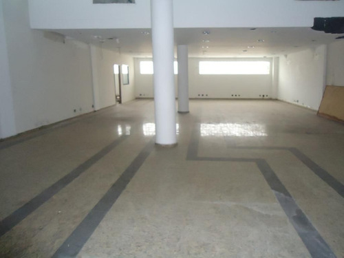 Imagem 3 de 15 de Alugo Um Prédio De 4 Pavimentos - 1447m² - 15 Vagas - Campo Belo - Pr0122