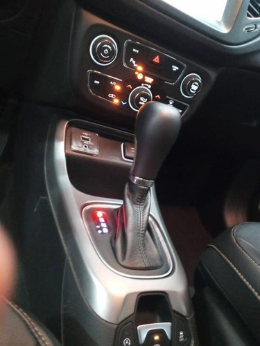 Jeep Compass 2.0 Longitude (aut) (flex) Flex Automático