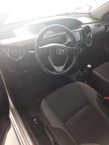 Imagen 8 de 16 de Toyota Etios Xls 1.5 4p 2017 // 4632025