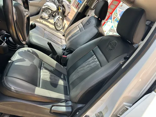 Nissan Frontier 2.5 Diesel 4X4