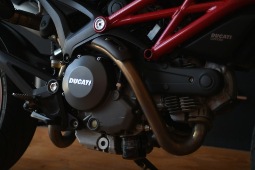 Ducati Monster 796 Abs