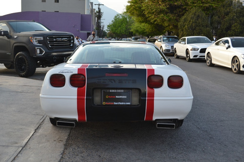 Imagen 6 de 8 de Chevrolet Corvette Stingray 1991