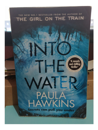 Into The Water / Paula Hawkins