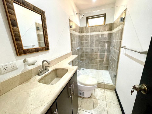 Casa En Venta Belen Heredia, En Condominio