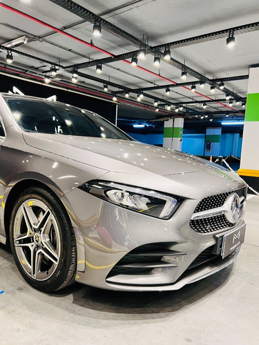 Imagen 4 de 20 de Mercedes A250 Sedan Amg Line