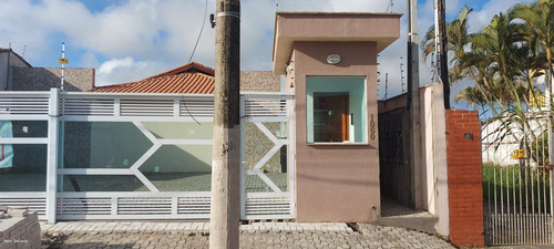 Imagem 1 de 11 de Casa Para Venda Em Itanhaém, Cibratel Ii, 2 Dormitórios, 1 Banheiro, 1 Vaga - It810_2-1219355