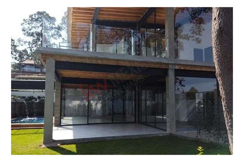 Imagen 15 de 25 de Casa En Renta En Avandaro Con A Dos Cuadras Del Centro