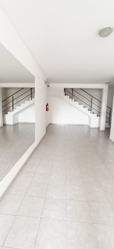 Imagen 3 de 29 de Venta Departamento 3 Dormitorios Con Cochera