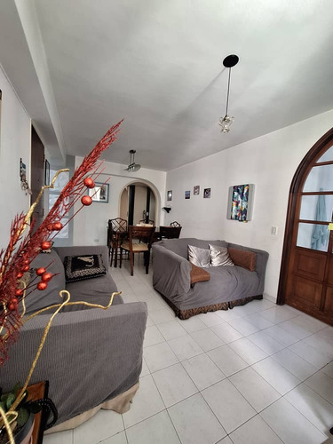 Dueño Directo Apartamento De 90m2 En La Florida - Caracas