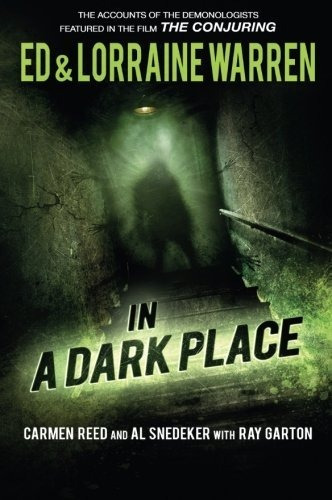 Book : In A Dark Place (ed & Lorraine Warren) - Ed Warren