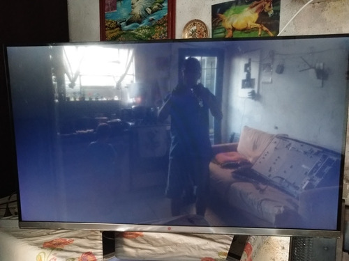 Tv LG Modelo 55lm8600 Com Pequeno Defeito