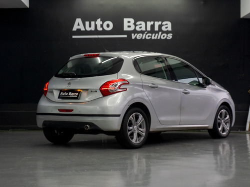 Peugeot 208 1.6 GRIFFE 16V FLEX 4P AUTOMÁTICO