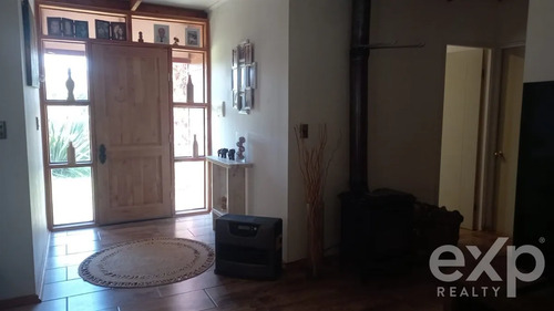 Parcela En Venta Con 2 Casas En Talagante