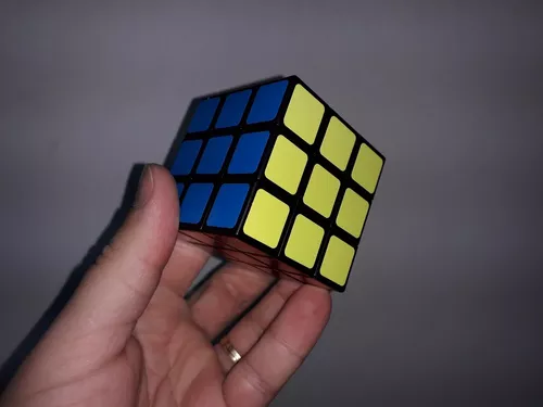 Cubo Mágico 3x3 Preto Adesivado (YJ8358)