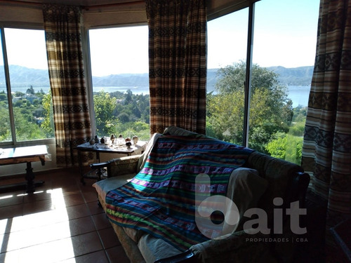 Imagen 7 de 11 de Vendo Casa 4 Dormitorios Villa Lago Azul Carlos Paz