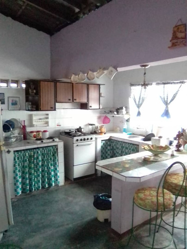 Se Vende Casa En Sector El Valle Carupano Ve02-016ces-myafar