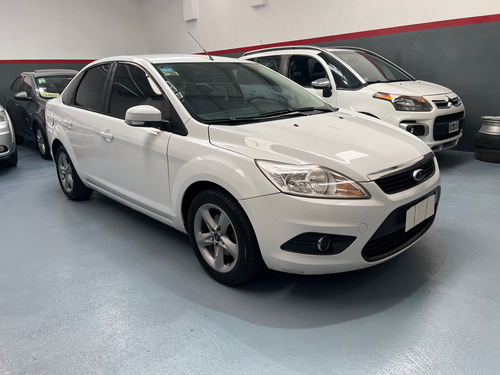 Ford Focus 2 1.6 Exe Sedan Trend Sigma