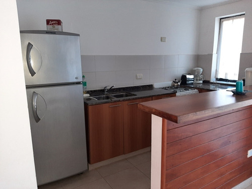 Imagen 6 de 16 de Alquilo Dptos De Dos Dormitorios, Cocina Comedor, 1 Baño.